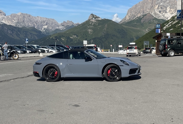 Porsche 992 Targa 4S