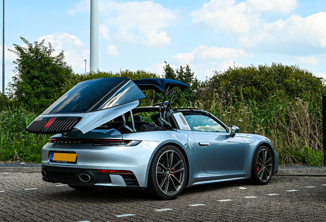 Porsche 992 Targa 4S