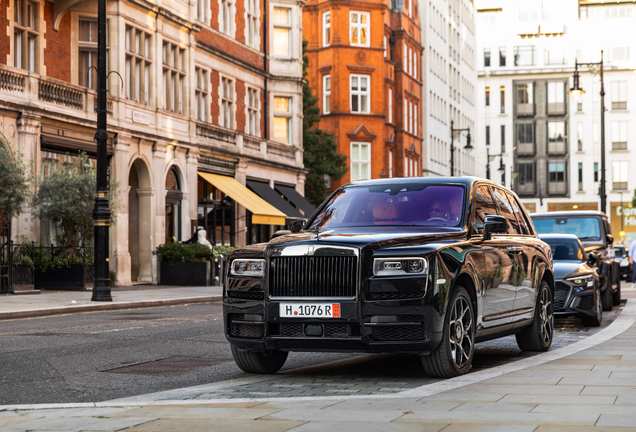 Rolls-Royce Cullinan Black Badge