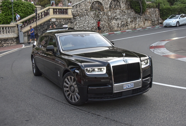 Rolls-Royce Phantom VIII EWB