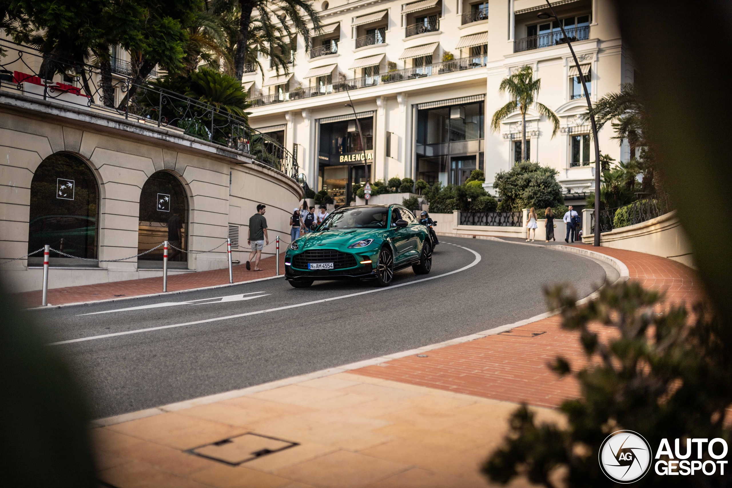 Aston Martin DBX707 AMR23 Edition