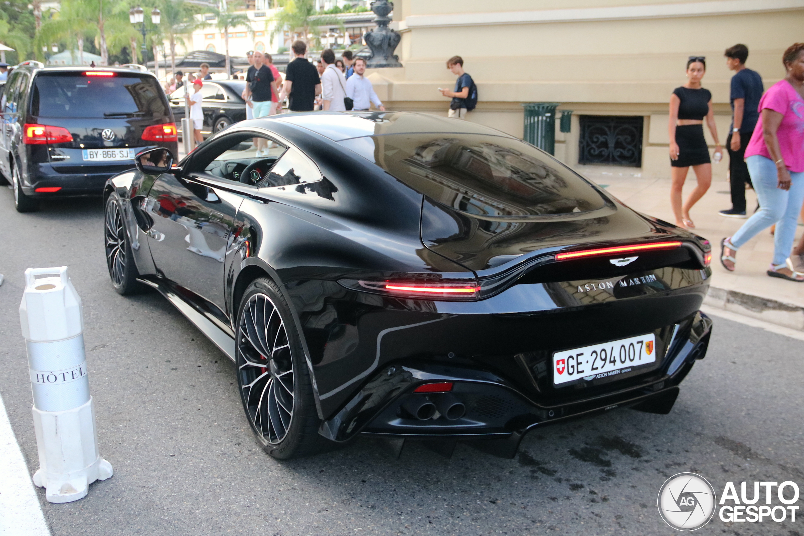 Aston Martin V8 Vantage Formula 1 Edition