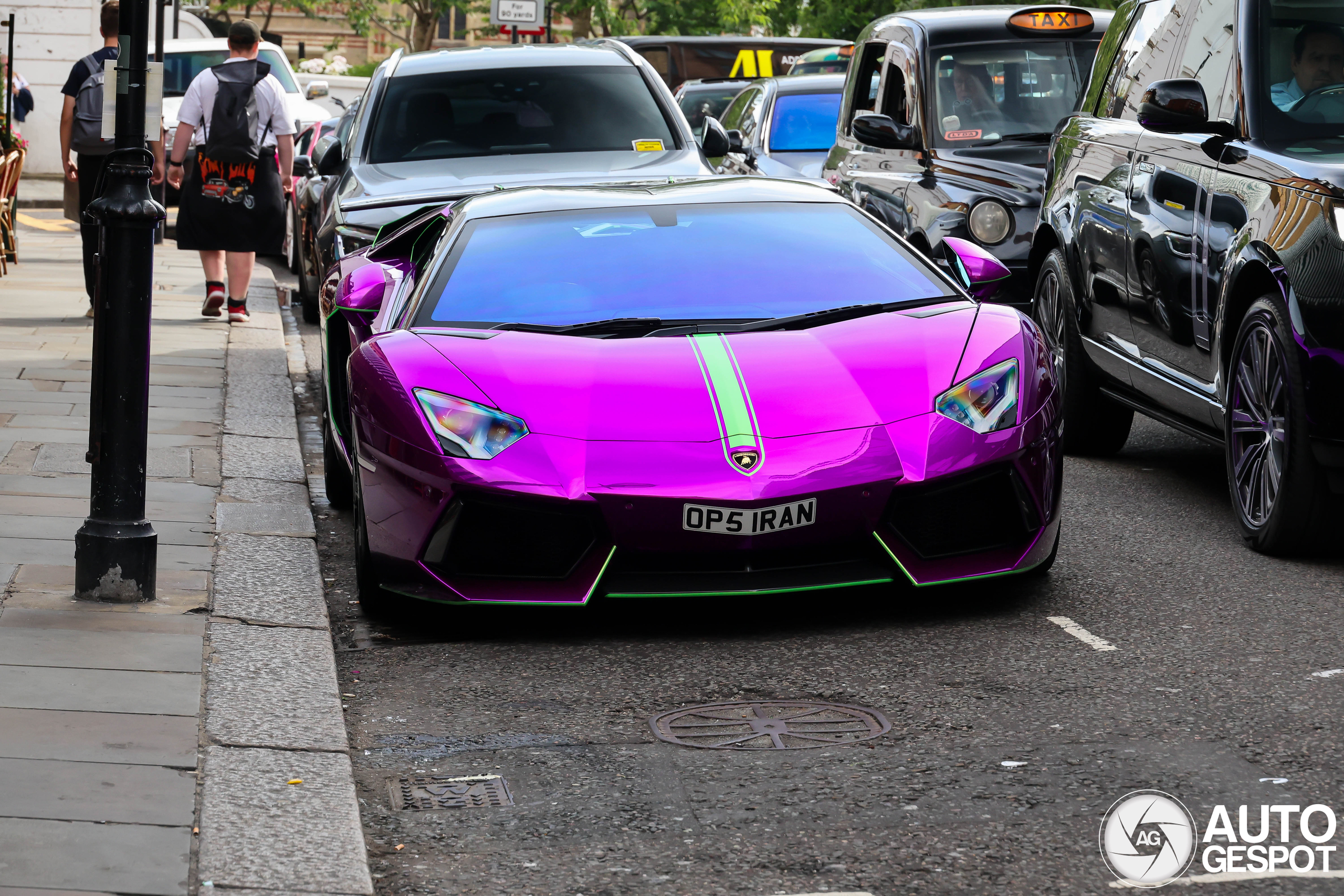 Lamborghini Aventador LP700-4 Roadster