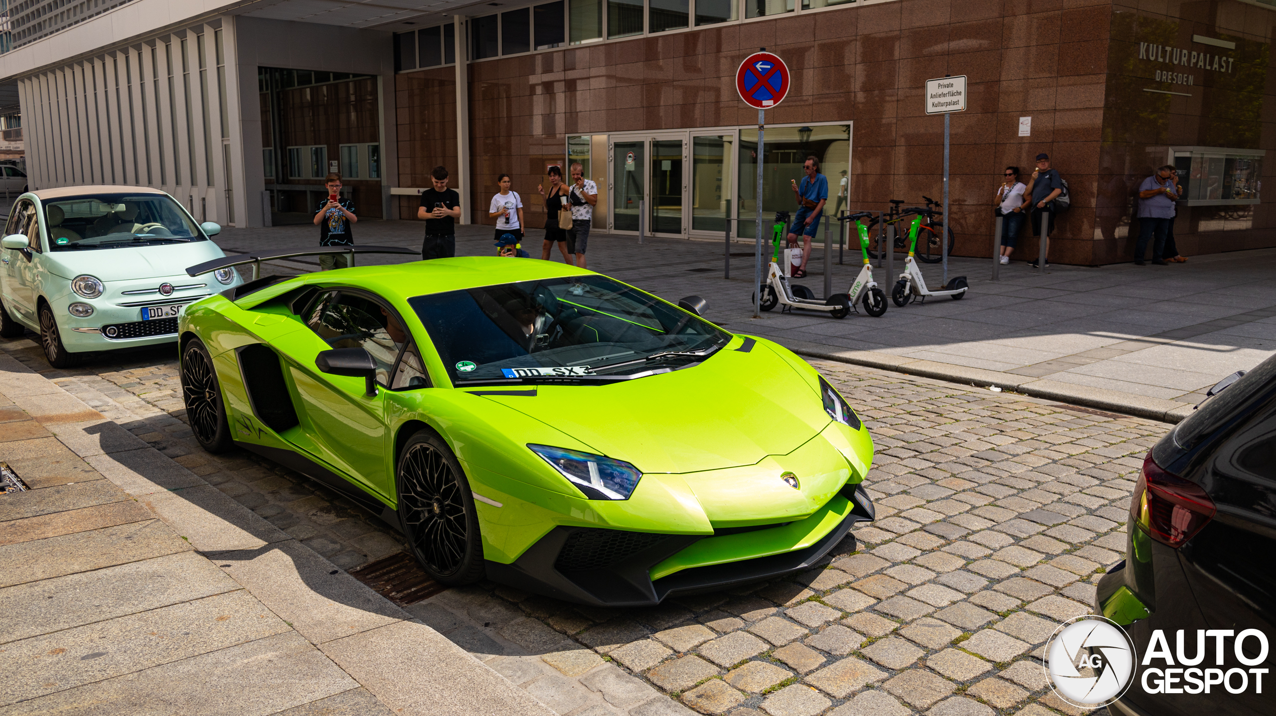 Lamborghini Aventador LP750-4 SuperVeloce