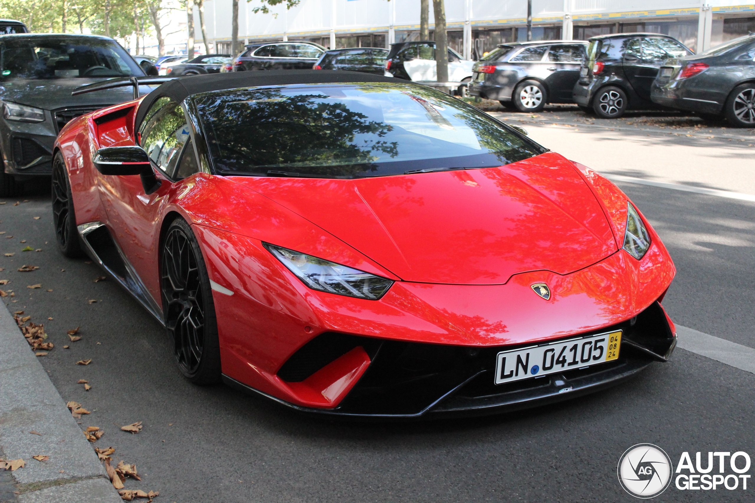 Lamborghini Huracán LP640-4 Performante Spyder