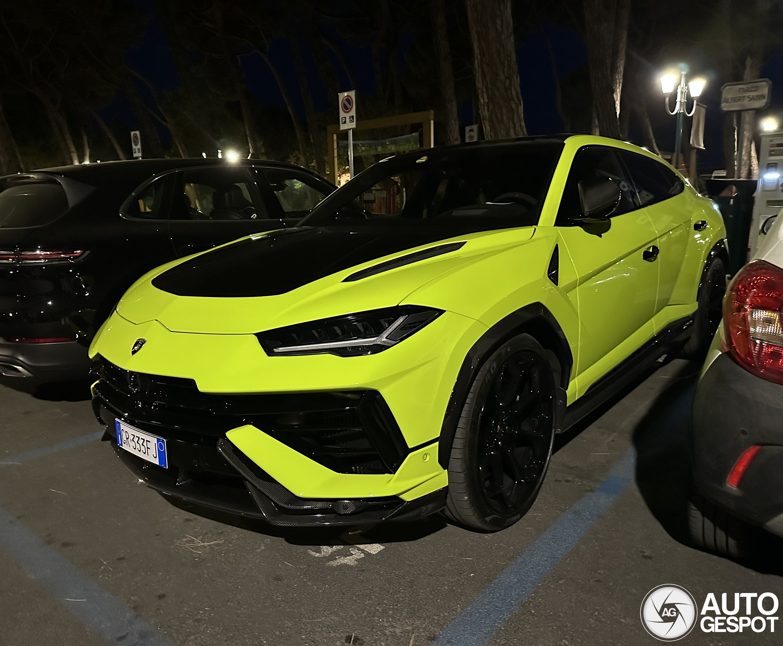 Lamborghini Urus Performante