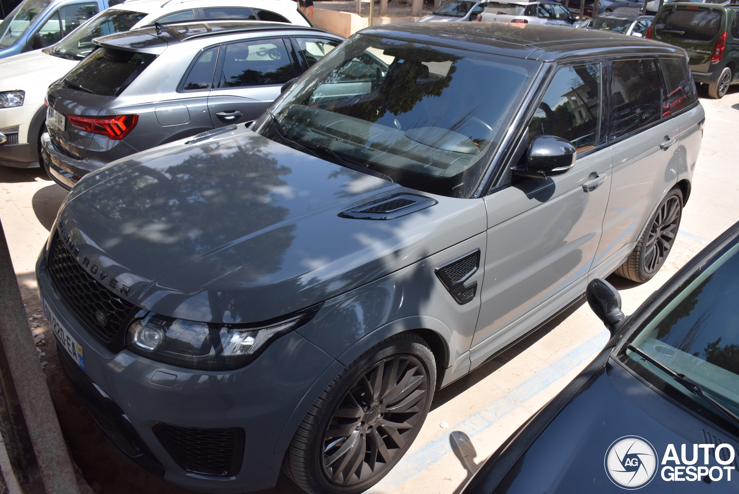 Land Rover Range Rover Sport SVR