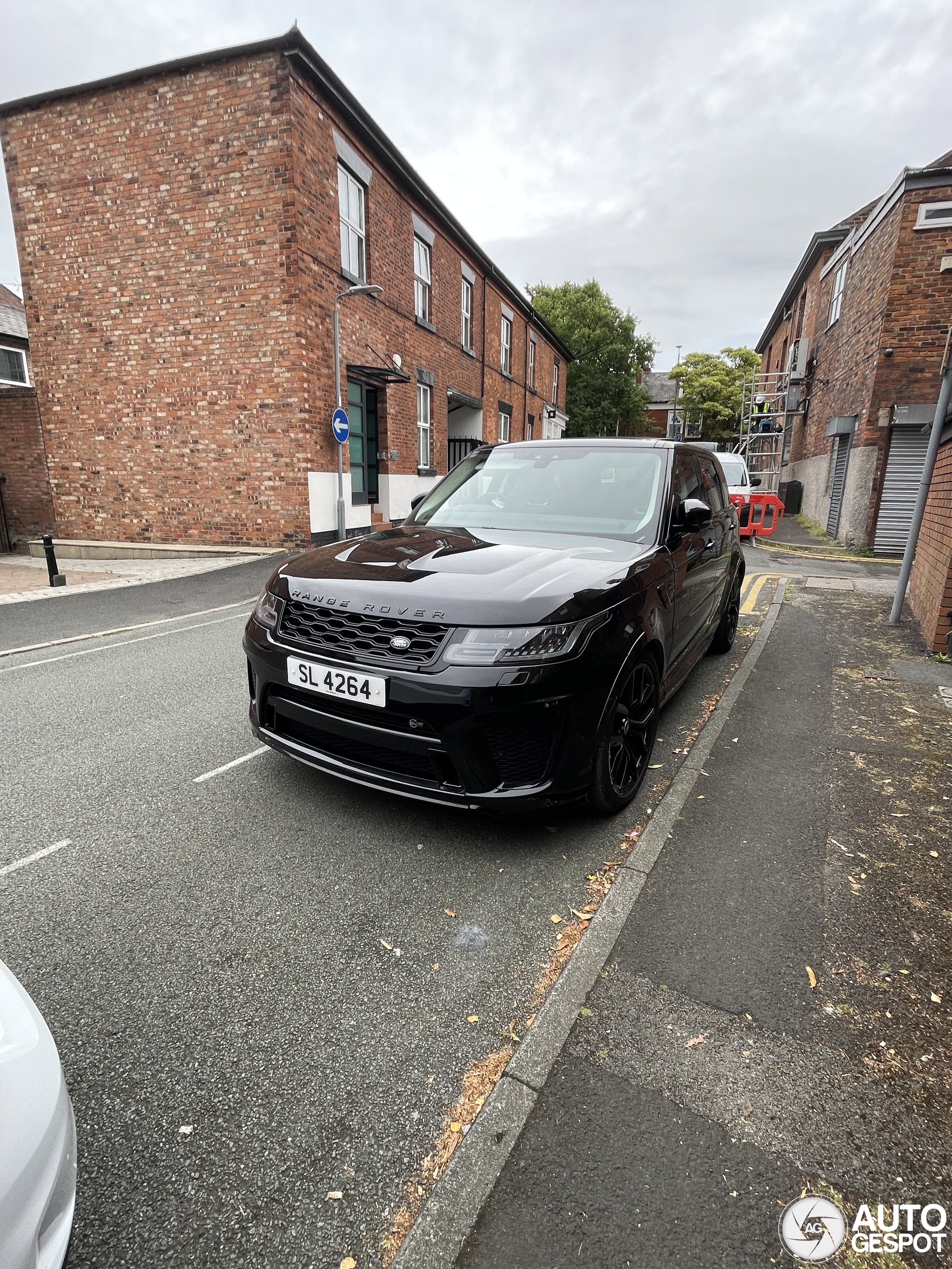 Land Rover Range Rover Sport SVR 2018