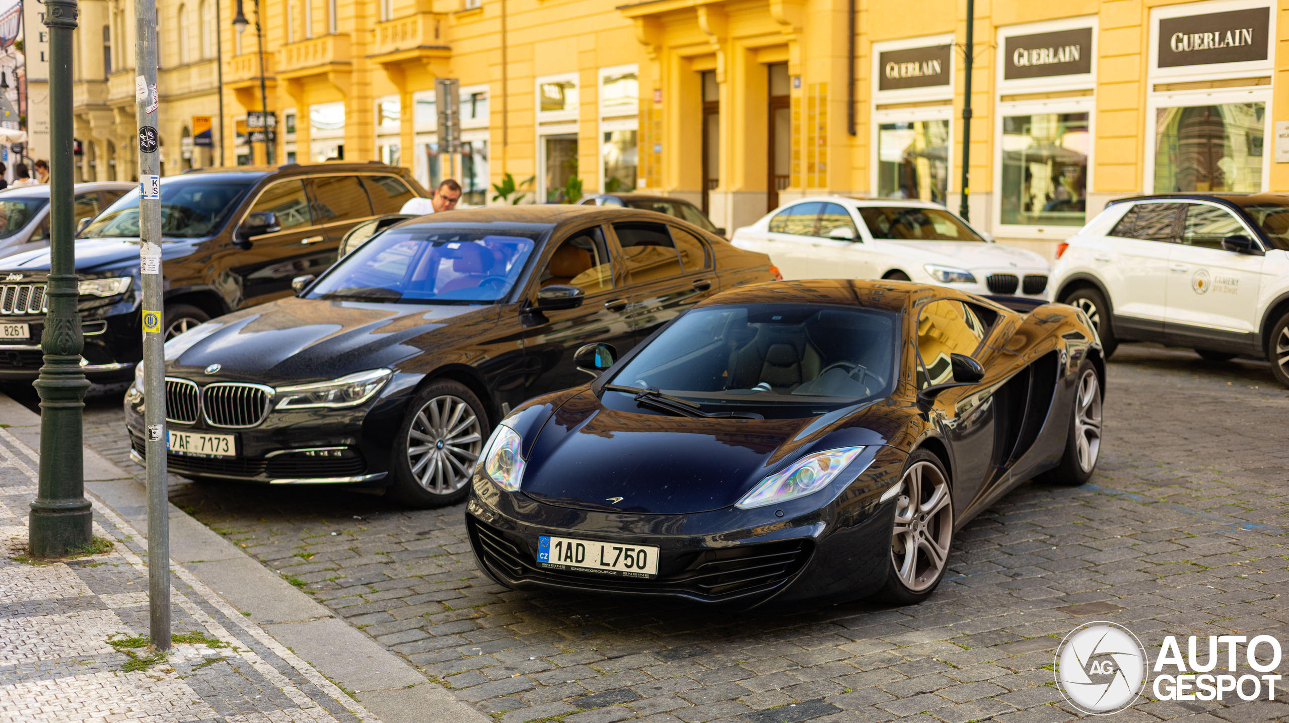 McLaren 12C