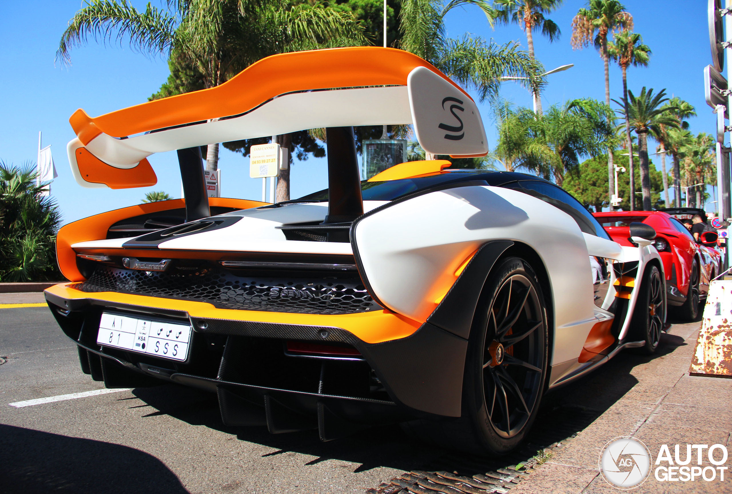 McLaren Senna