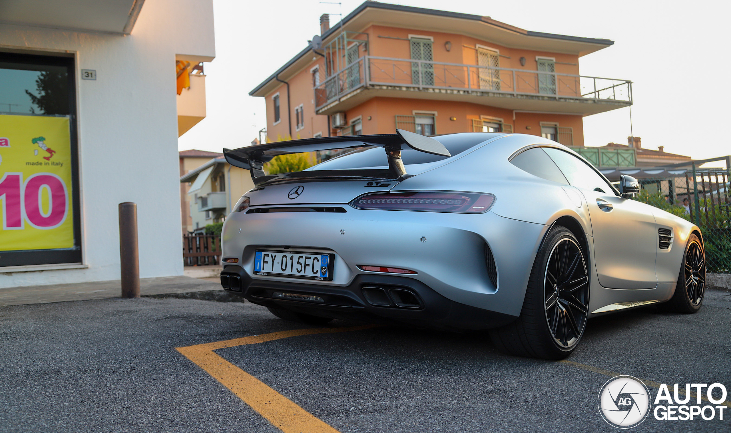 Mercedes-AMG GT C C190 2019