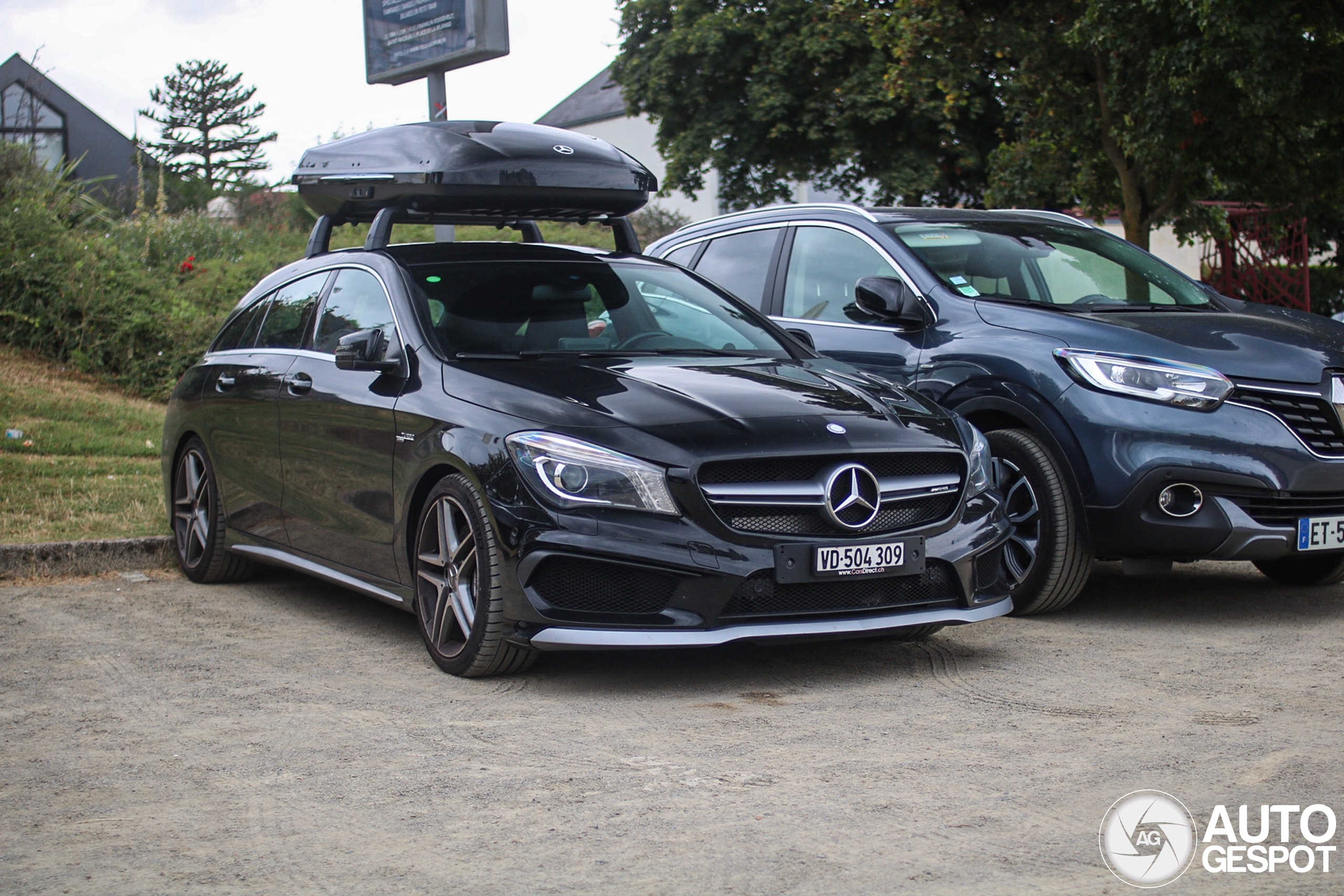 Mercedes-Benz CLA 45 AMG Shooting Brake