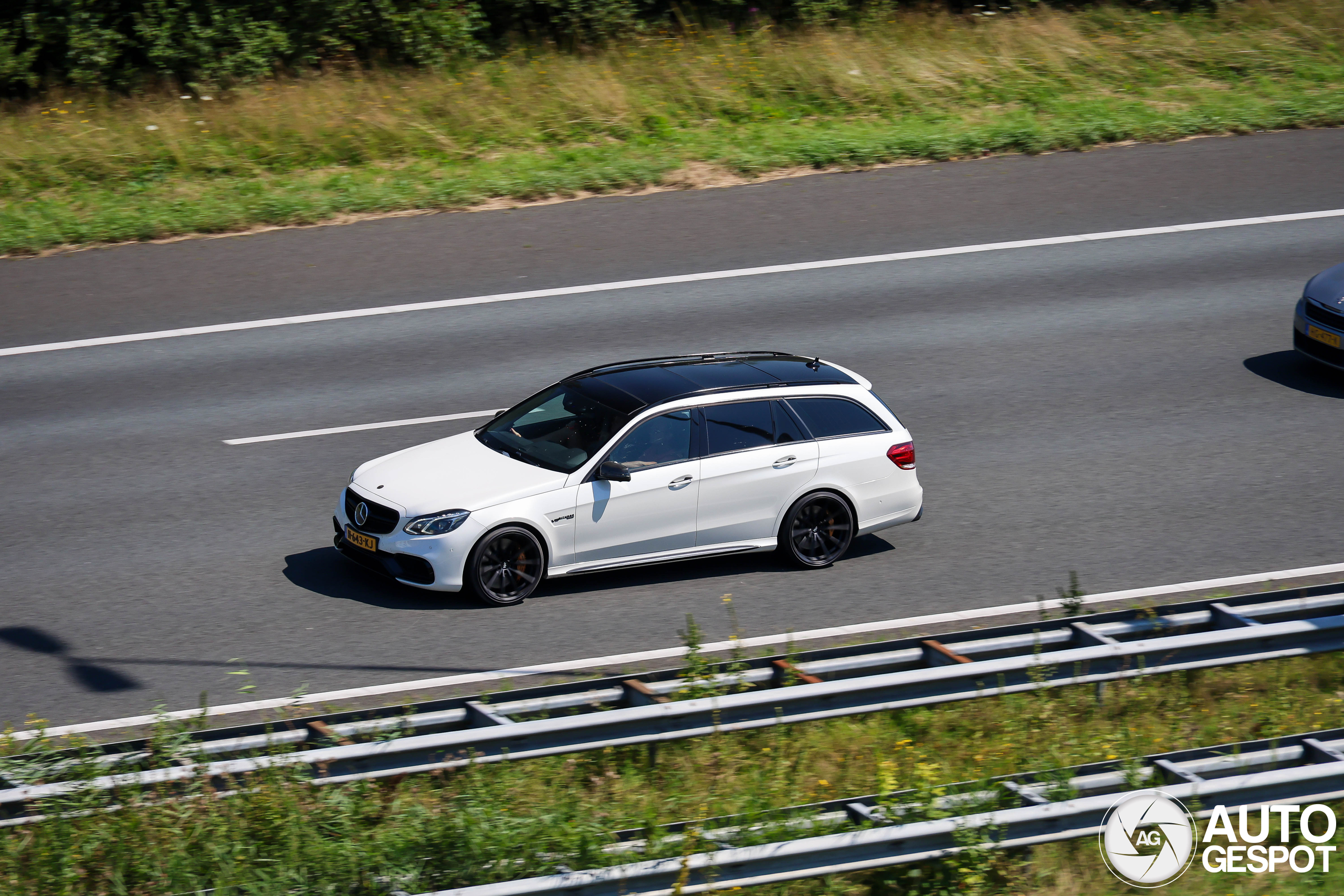 Mercedes-Benz E 63 AMG S Estate S212