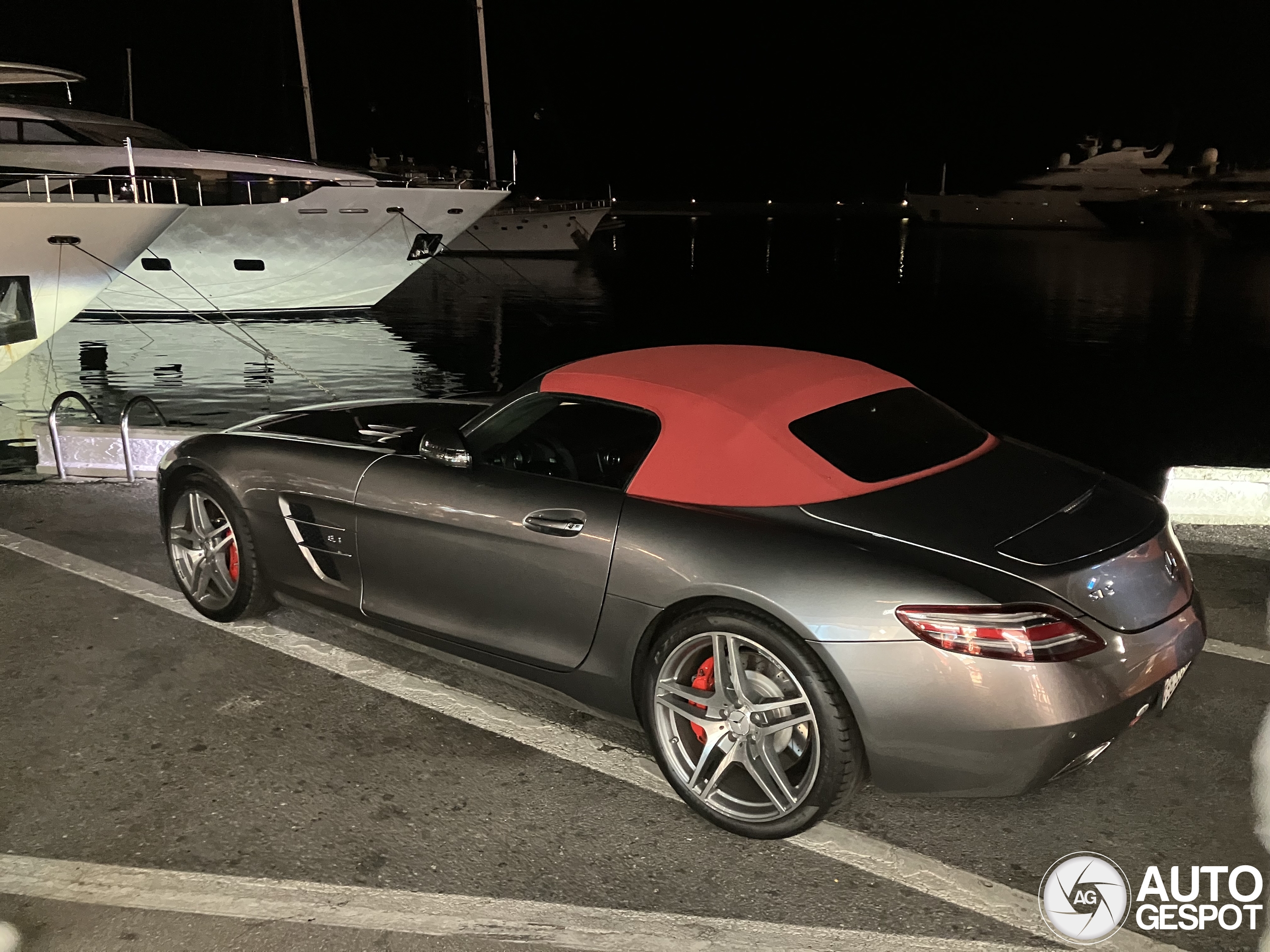 Mercedes-Benz SLS AMG Roadster