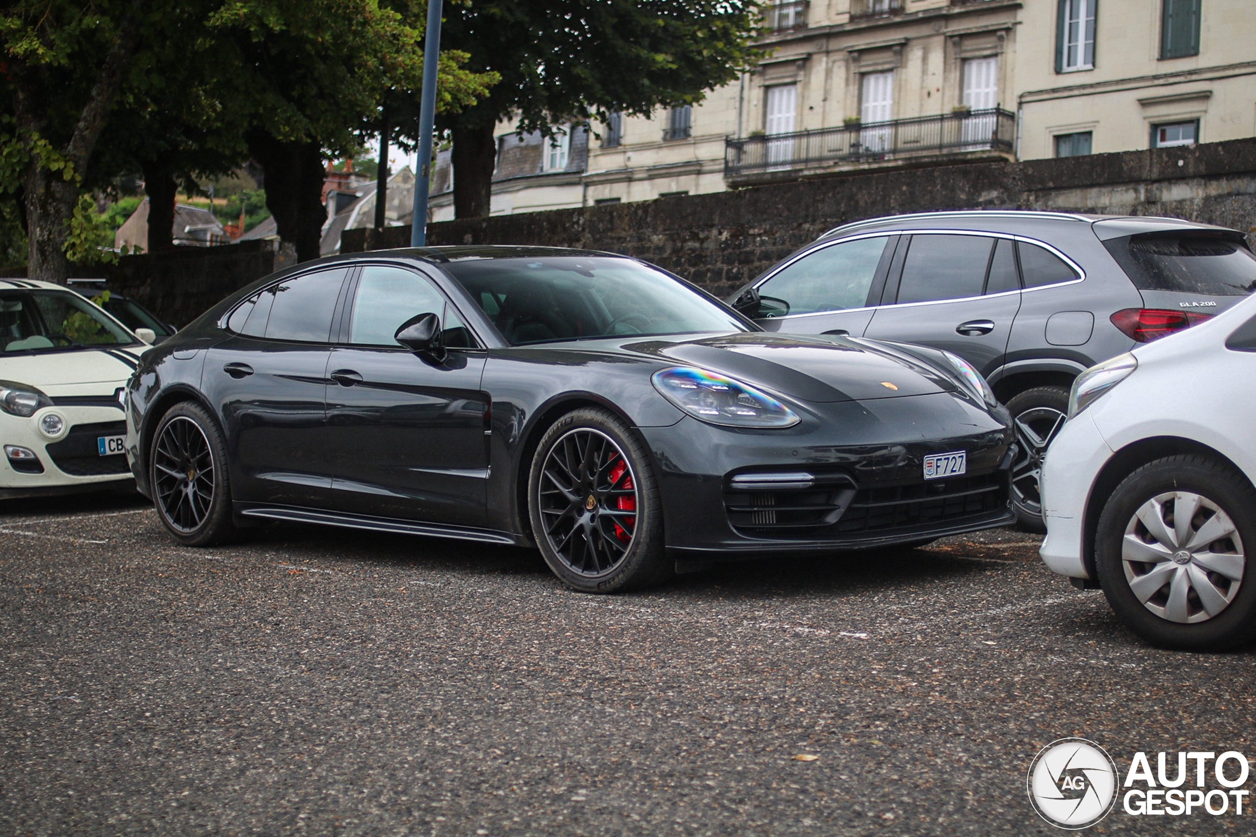 Porsche 971 Panamera GTS MkI