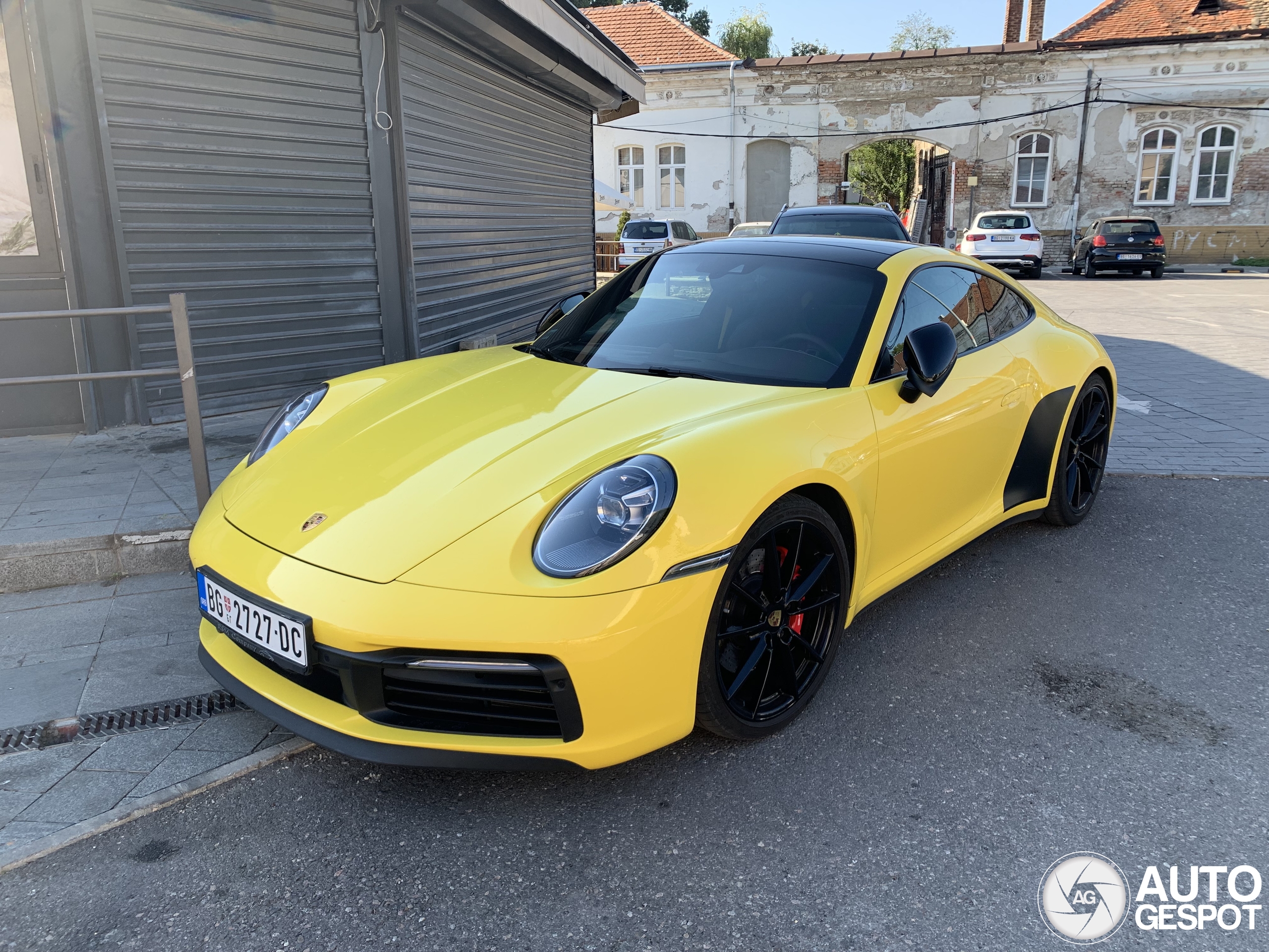 Porsche 992 Carrera 4S