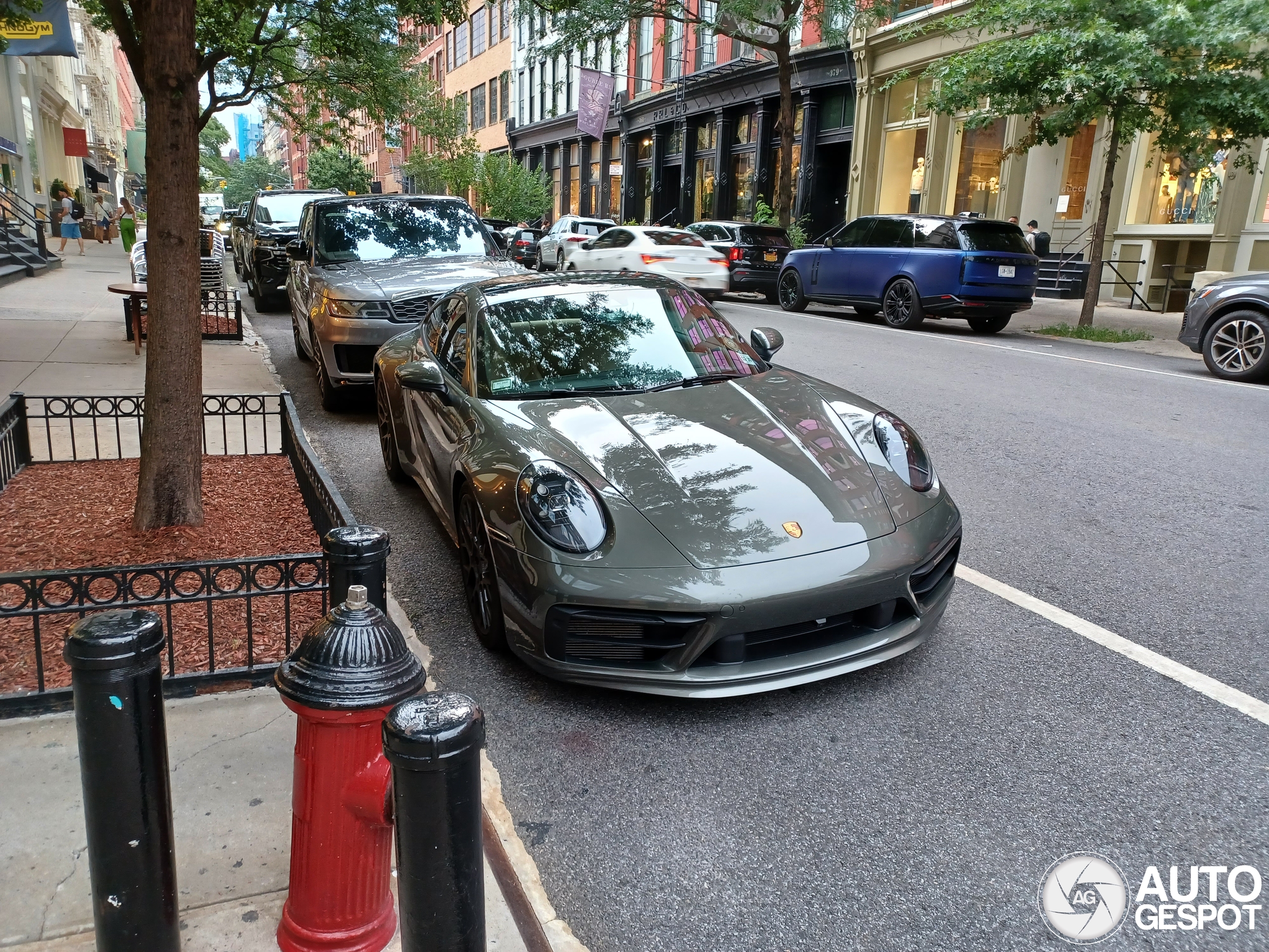 Porsche 992 Carrera GTS