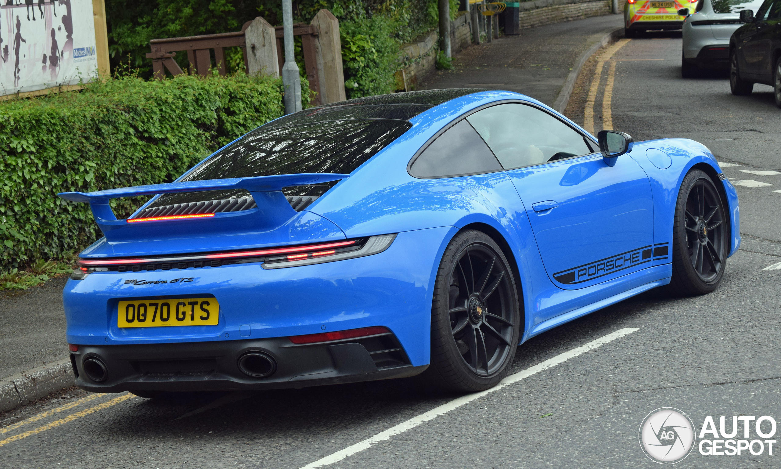 Porsche 992 Carrera GTS