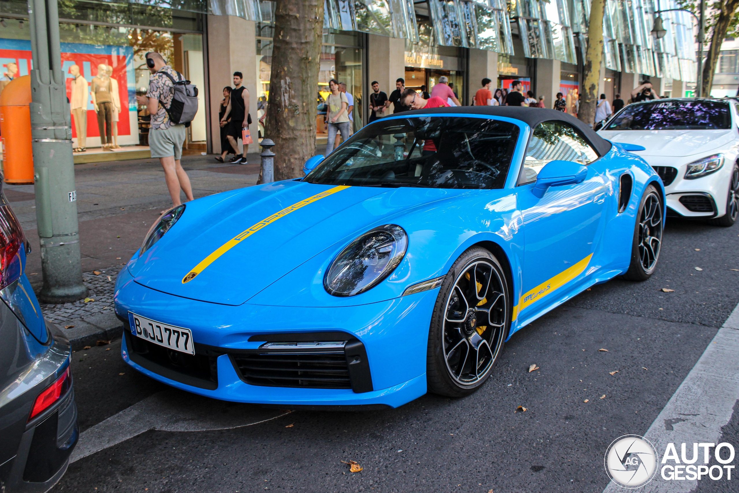 Porsche 992 Turbo S Cabriolet