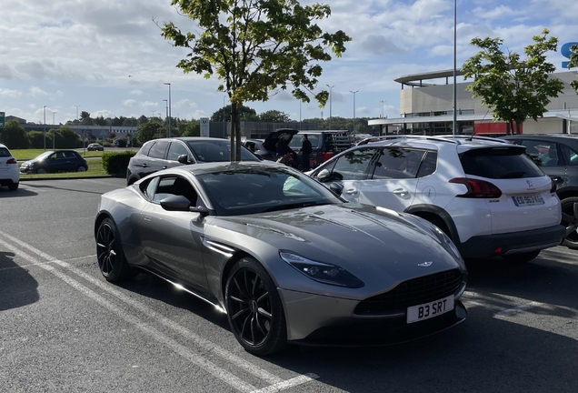 Aston Martin DB11 V8