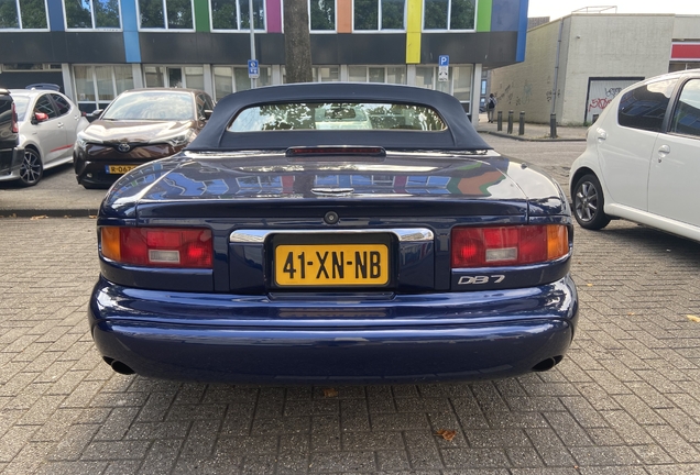 Aston Martin DB7 Volante