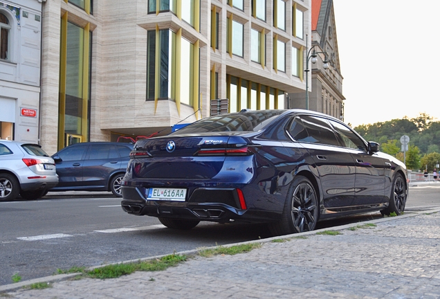 BMW M760e xDrive