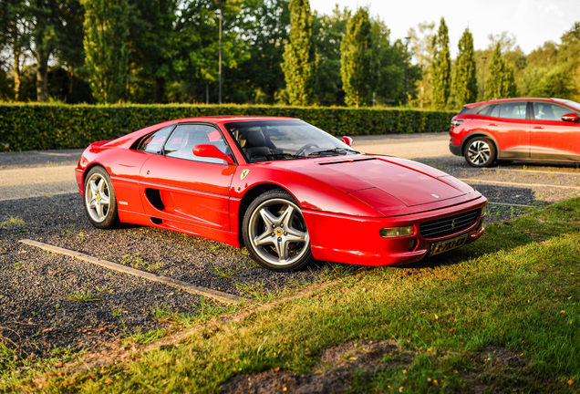 Ferrari F355 GTS