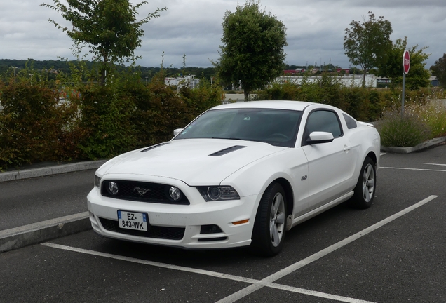 Ford Mustang GT 2011