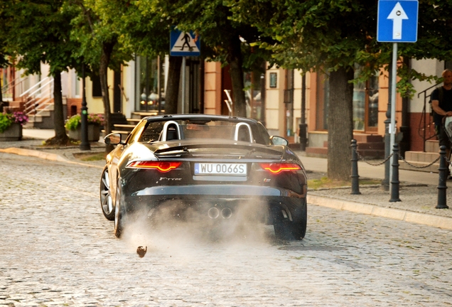 Jaguar F-TYPE S Convertible