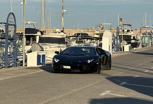 Lamborghini Aventador LP700-4