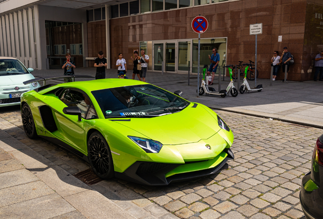 Lamborghini Aventador LP750-4 SuperVeloce