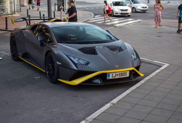 Lamborghini Huracán LP640-2 STO