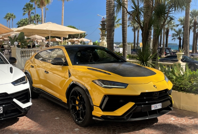 Lamborghini Urus Performante