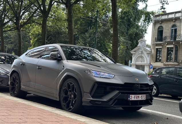 Lamborghini Urus Performante