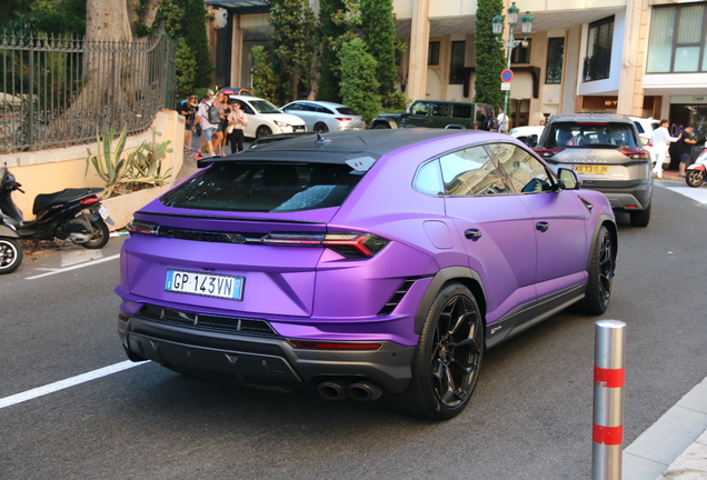 Lamborghini Urus Performante