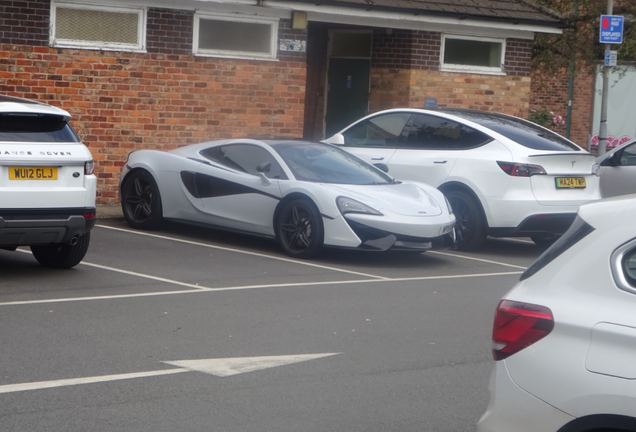 McLaren 570GT