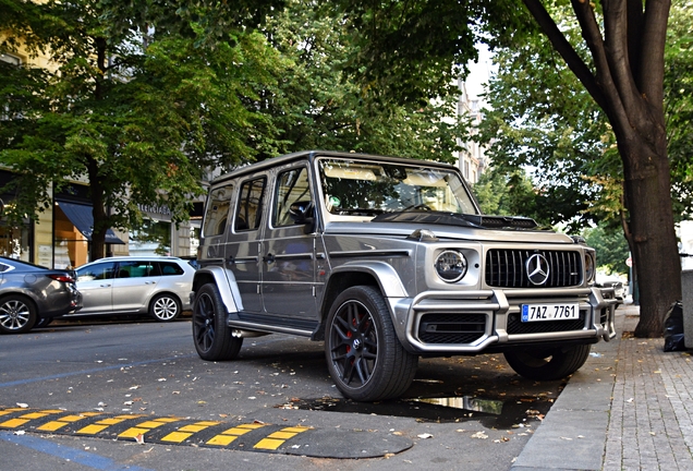 Mercedes-AMG Brabus G B40-700 W463