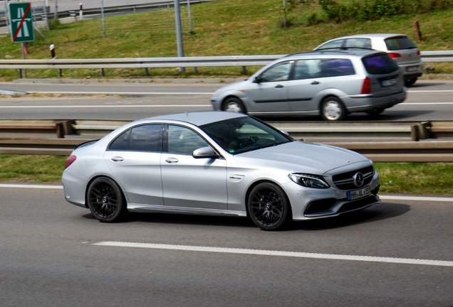 Mercedes-AMG C 63 S W205