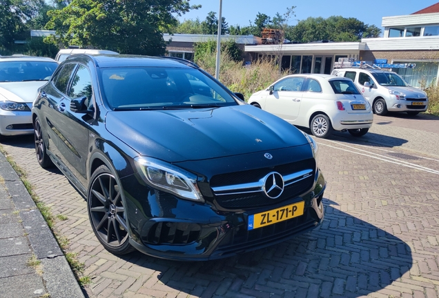 Mercedes-AMG GLA 45 X156 2017