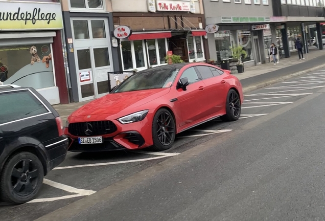 Mercedes-AMG GT 63 X290