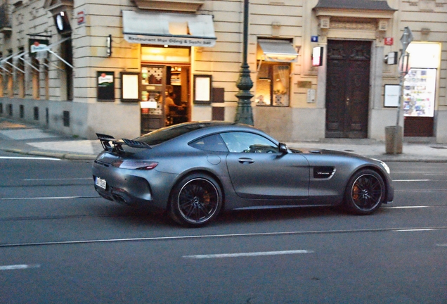 Mercedes-AMG GT C C190 2019