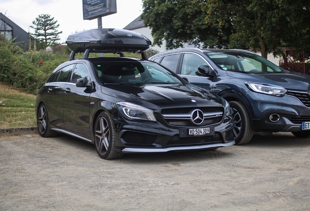 Mercedes-Benz CLA 45 AMG Shooting Brake