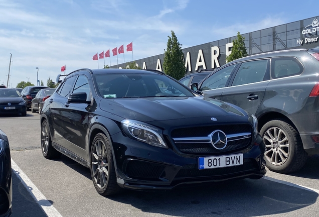 Mercedes-Benz GLA 45 AMG X156