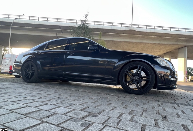 Mercedes-Benz S 63 AMG W221 2011