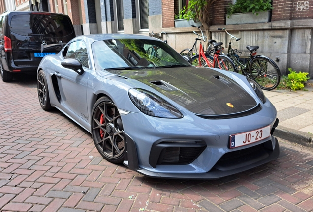 Porsche 718 Cayman GT4 RS Weissach Package