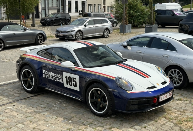 Porsche 992 Dakar