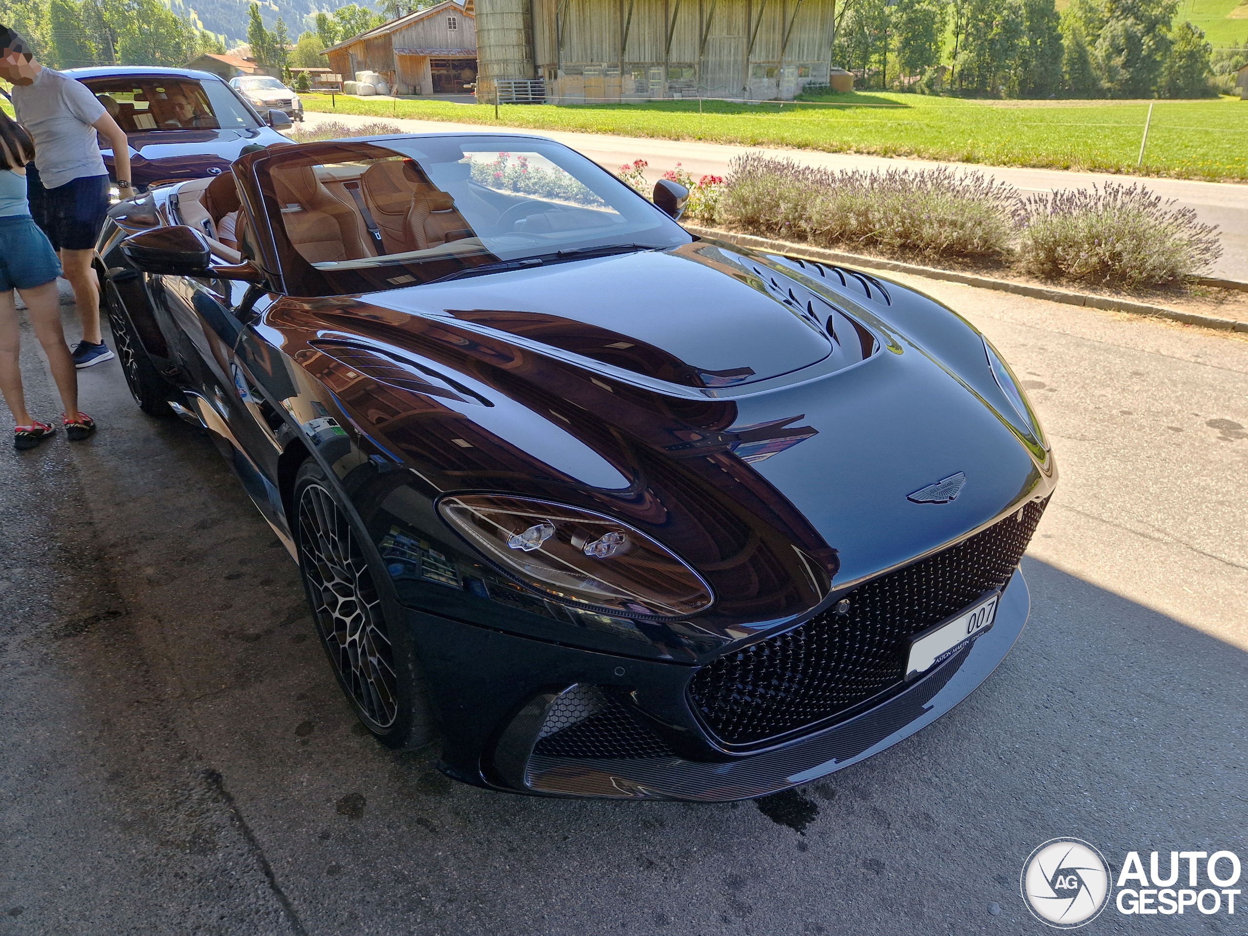 Aston Martin DBS 770 Ultimate Volante