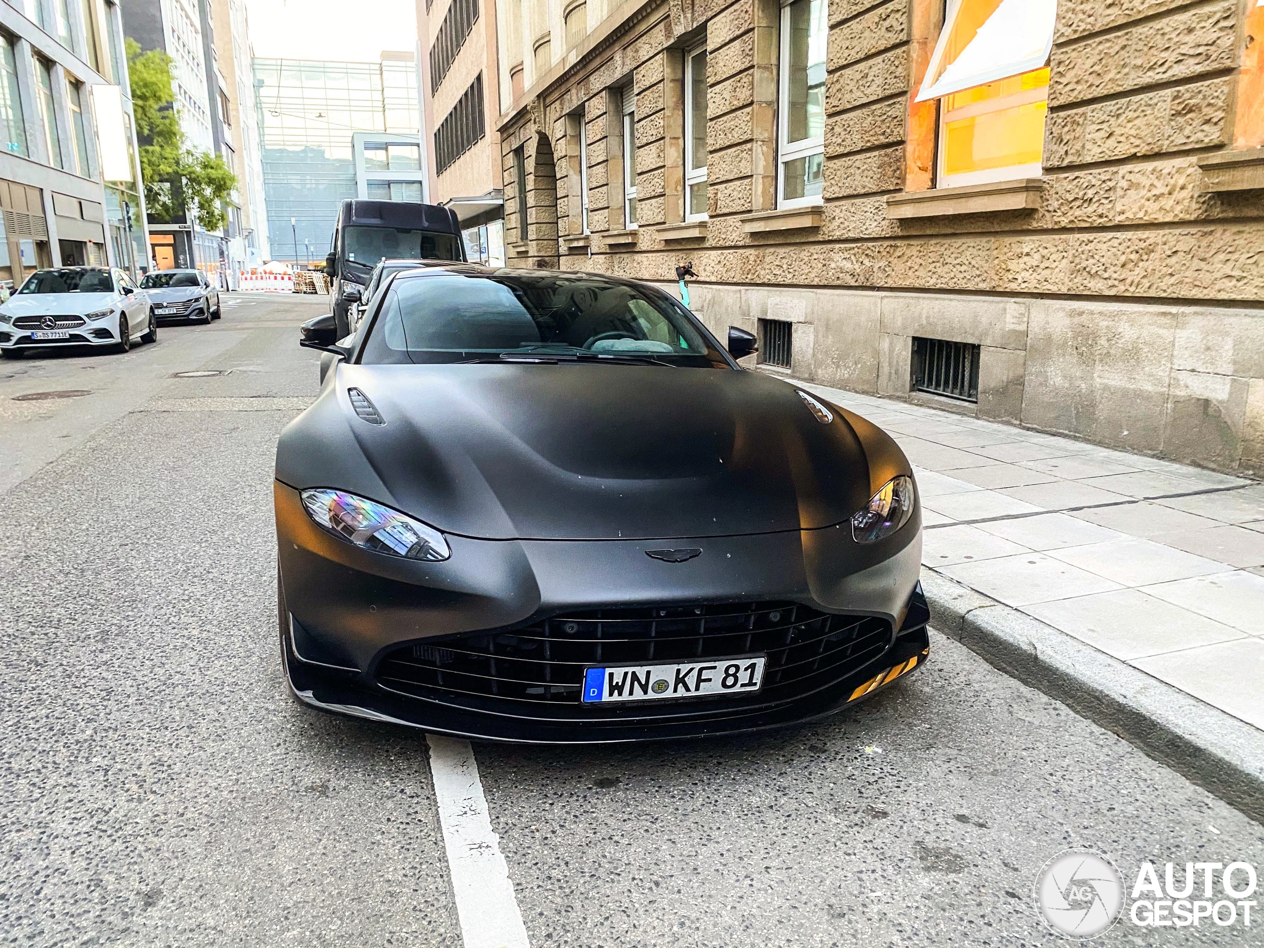 Aston Martin V8 Vantage Formula 1 Edition