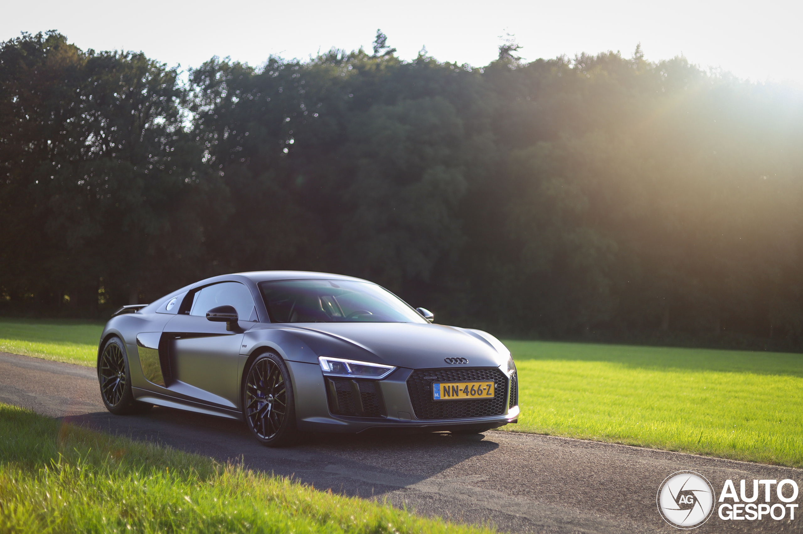 Audi R8 V10 Plus 2015