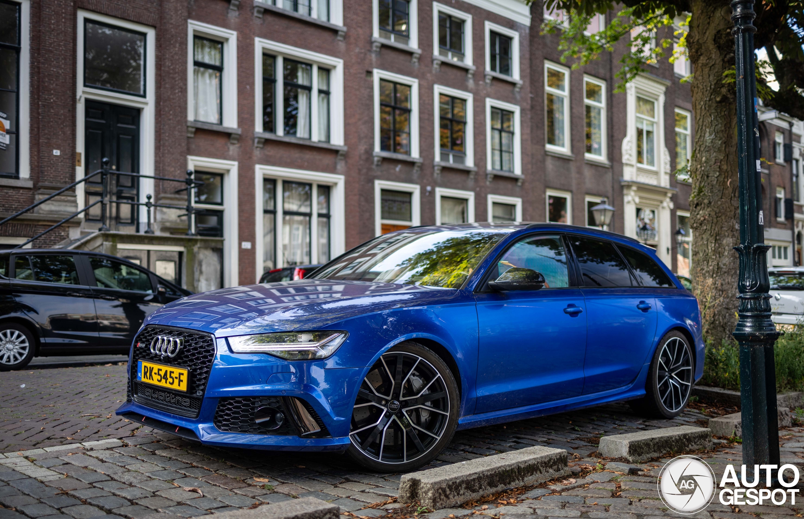 Audi RS6 Avant C7 2015